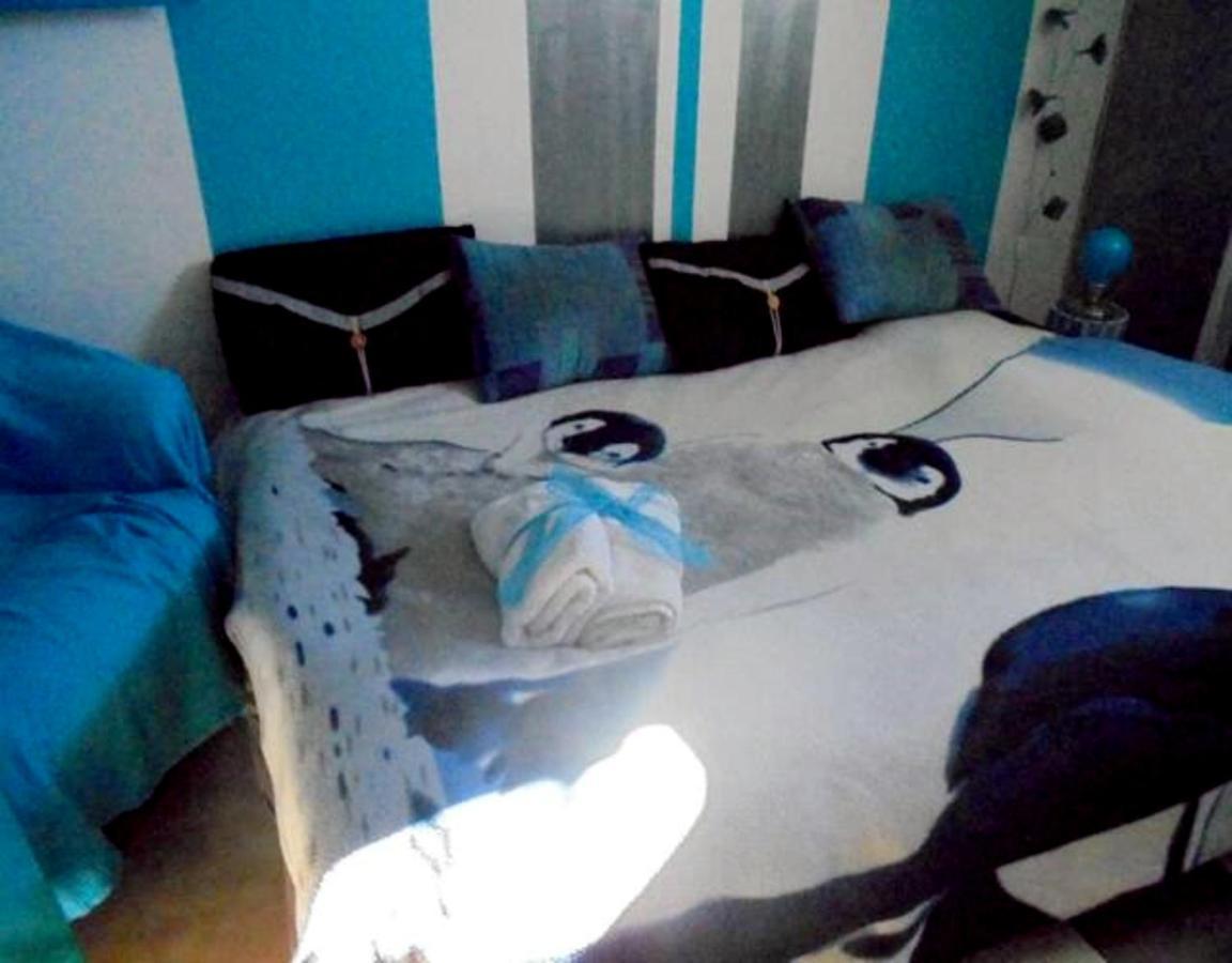 Couette-café Blue Room, Kitchenette Chaumont (Haute-Marne)
